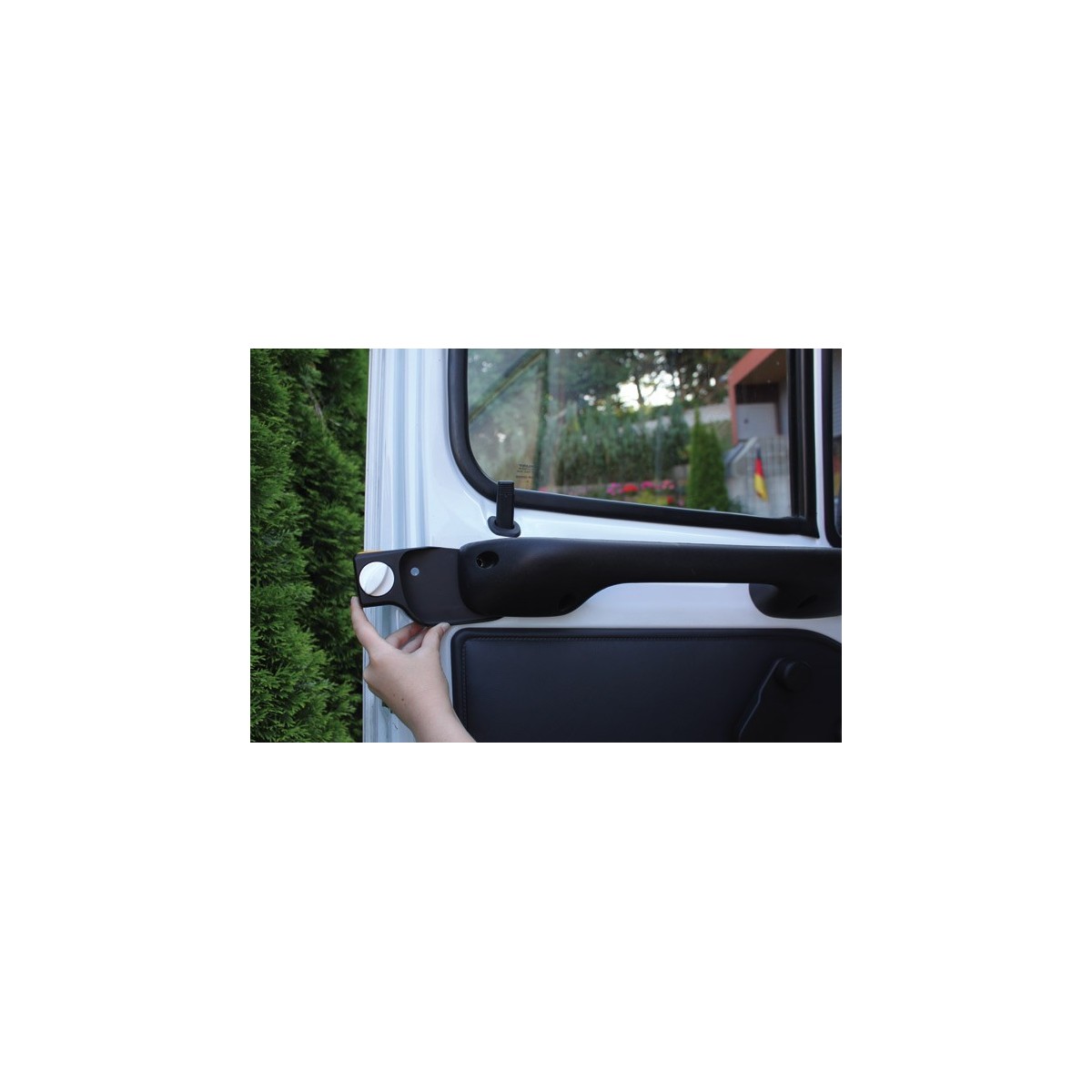 HEOSafe Sloten tegen diefstal voor de deuren van de stuurcabine