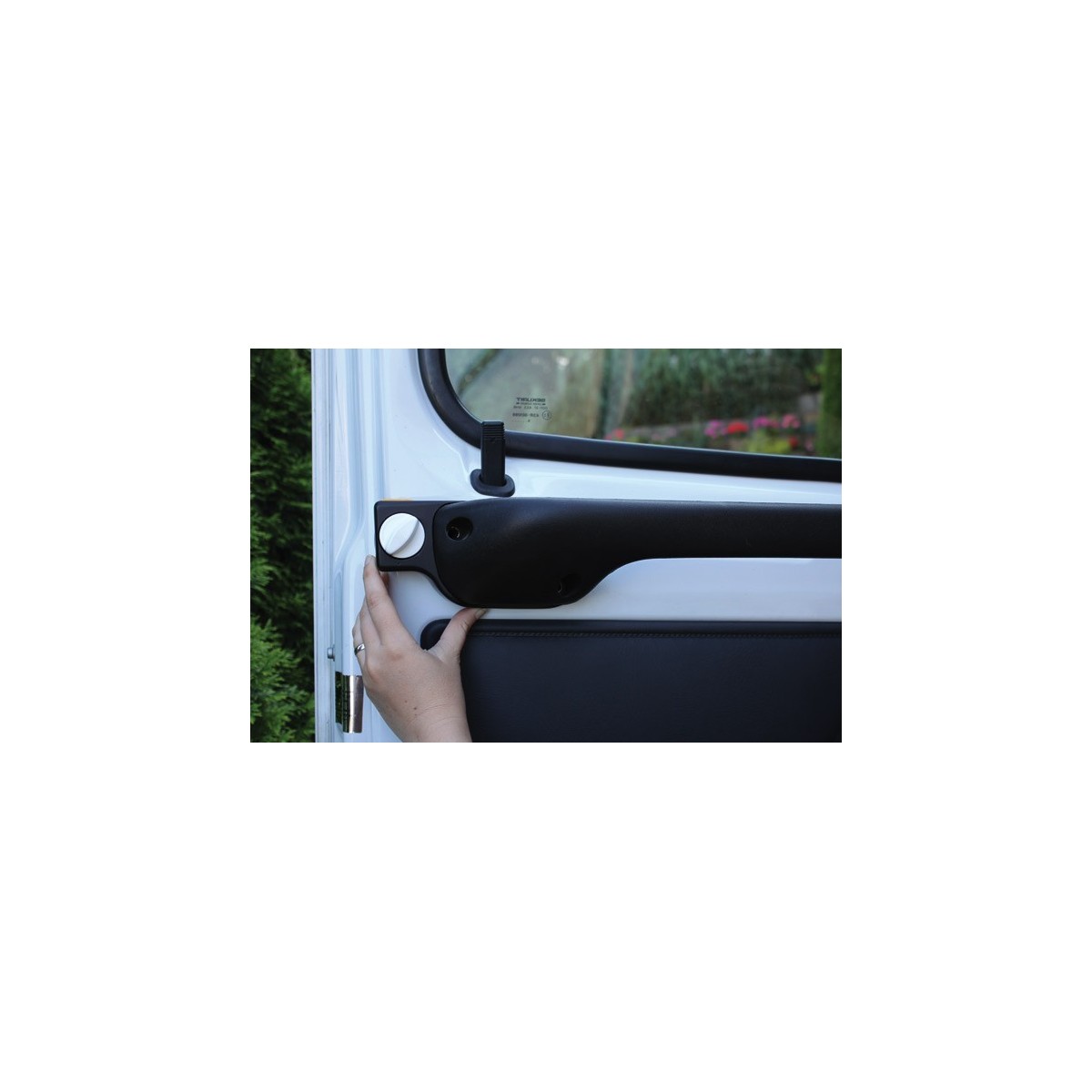 HEOSafe Sloten tegen diefstal voor de deuren van de stuurcabine