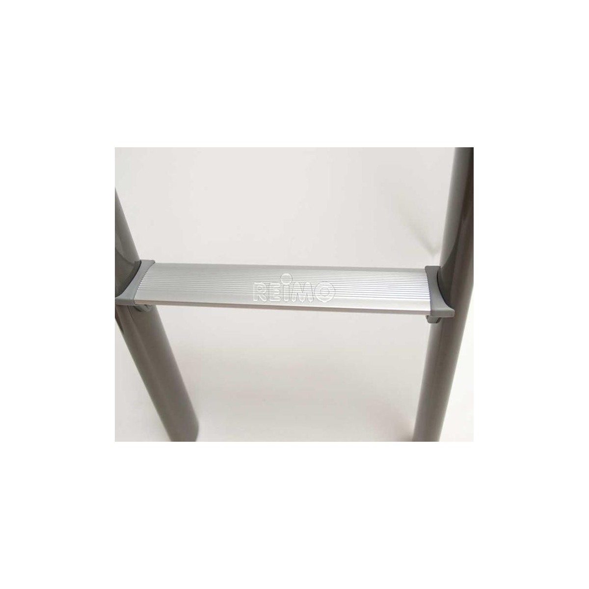 Ladder Alu. 5 treden 130 cm lang 28 cm breed